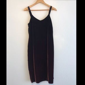 Ann Taylor plum velvet dress